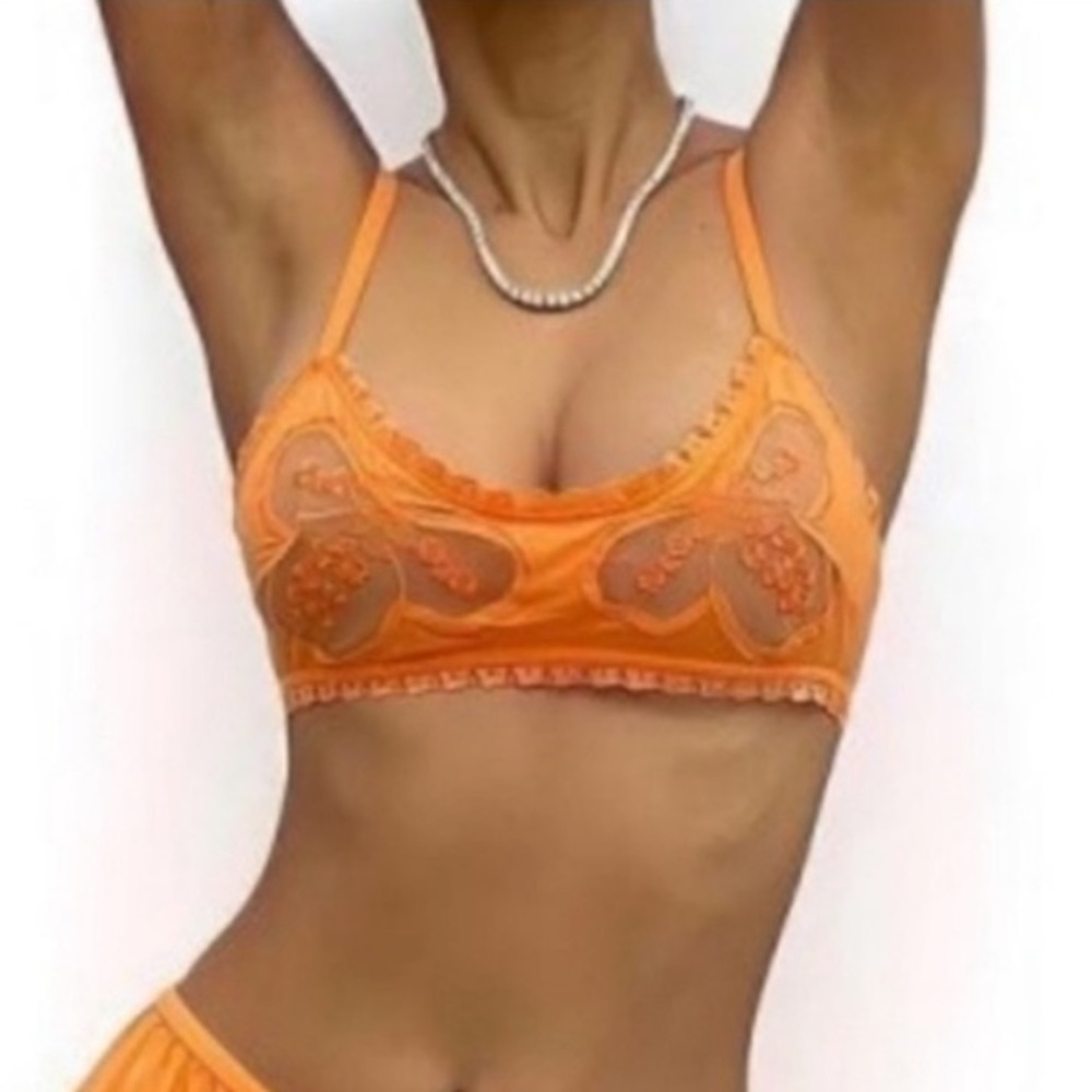 Savage X Fenty A peek Behind the Lace Bralette 2X
